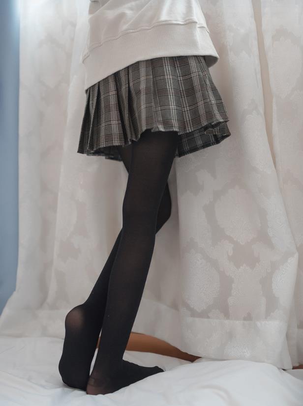 黑丝吊带美腿009 风之领域JK学妹写真图片及视频合集下载 黑丝吊带美腿009 风之领域JK学妹写真图片及视频合集下载