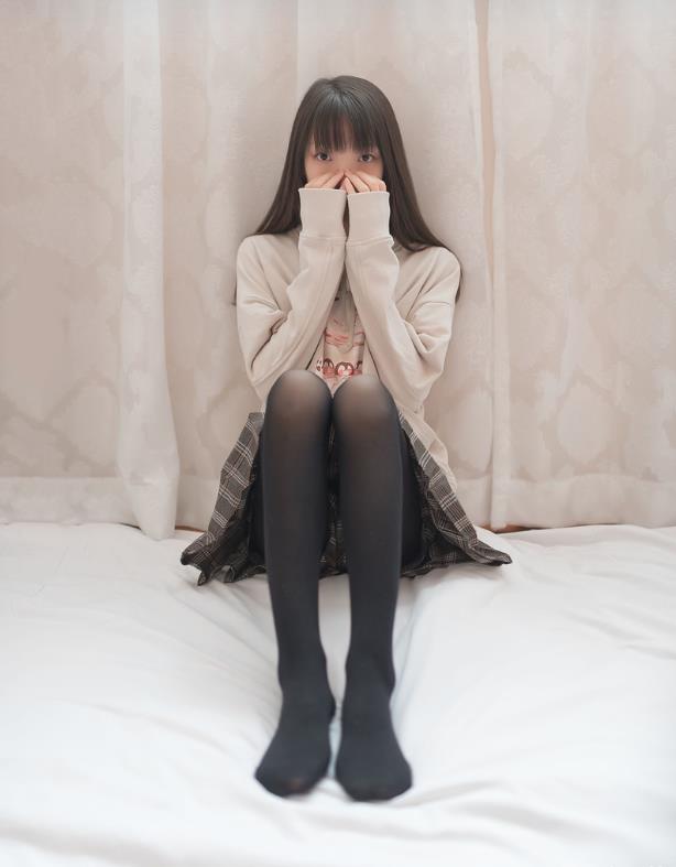 黑丝吊带美腿009 风之领域JK学妹写真图片及视频合集下载 黑丝吊带美腿009 风之领域JK学妹写真图片及视频合集下载