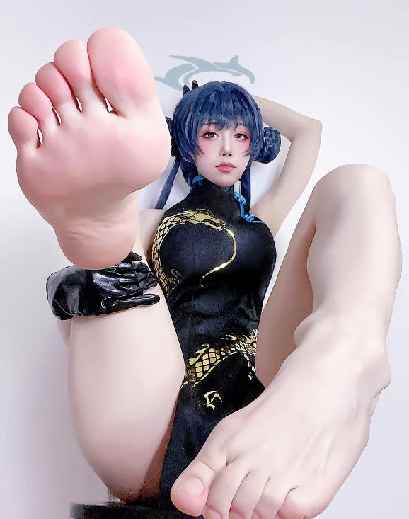 水淼Aqua Cosplay蜜桃臀特写写真图片及视频合集下载 水淼Aqua Cosplay蜜桃臀特写写真图片及视频合集下载